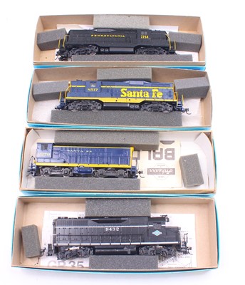 Lot 530 - Four Athearn HO gauge locos to include a GP-9...