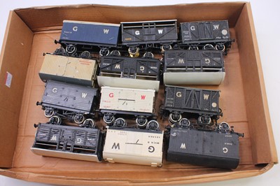 Lot 190 - Twelve well made & detailed GWR 0-gauge coarse...