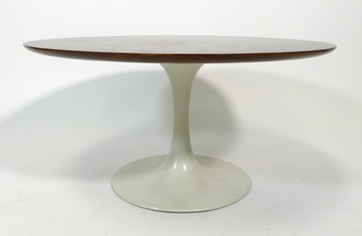 Lot 392 - Eero Saarinen (Finland, 1910-1961) for Arkana -...