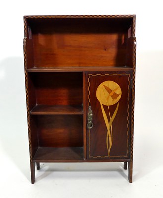 Lot 358 - An early 20th century mahogany, chequer and...
