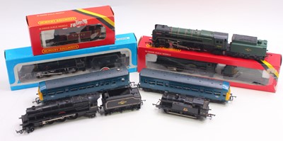 Lot 454 - Seven 00 gauge locos to include an Airfix...