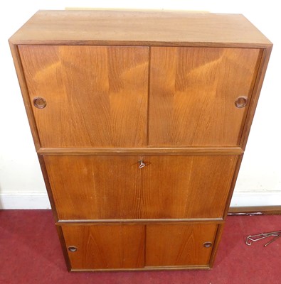 Lot 384 - A 1970s teak modular single bay wall unit,...