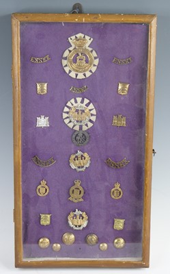 Lot 3266 - A collection of cap badges, collar badges and...