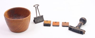Lot 62 - A mixed collection of GER railwayana, to...