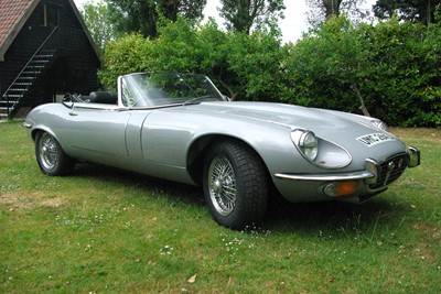 Lot 2915 - A 1972 Jaguar V12 E-type Series 3 Roadster....