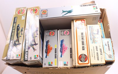 Lot 754 - One box containing 9 Airfix plastic kits of...