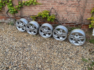 Lot 2940 - Five Land Rover Defender 7x16" boost alloy...