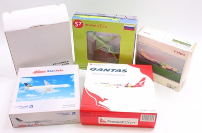 Lot 585 - Five modern issue die-cast aircraft to include...