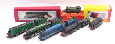 Lot 457 - Eight 00 gauge locos to include a Dapol 61xx...