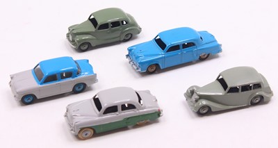 Lot 1218 - Dinky Toys group of 5 loose diecasts to...