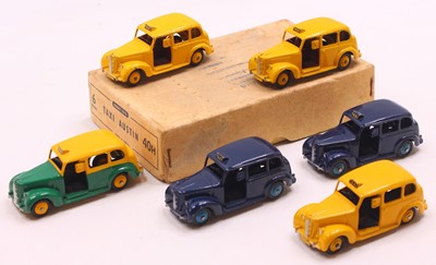 Lot 1071 - Dinky Toys 40H trade box containing 6 Austin...