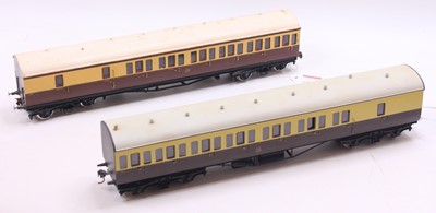 Lot 196 - Two GWR Mainline 0 Gauge finescale coaches, to...