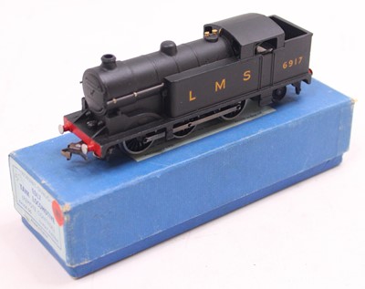 Lot 280 - Hornby Dublo EDL7 0-6-2 3 rail tank loco, in...