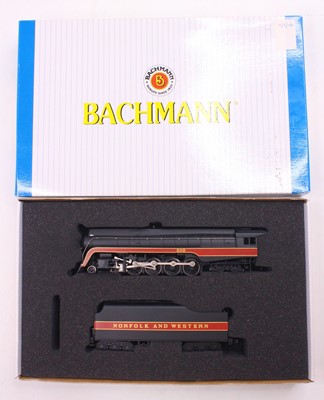 Lot 861 - Bachmann HO gauge class J 4-8-4 loco with...