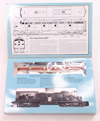 Lot 801 - Proto 2000 series HO gauge E8/9 loco, in...
