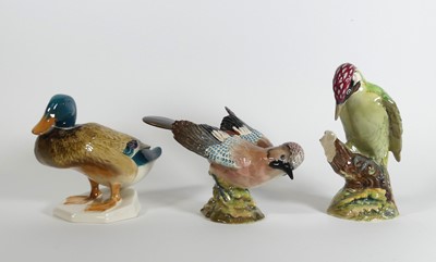 Lot 186 - Beswick bird figures to include Jay, model no...