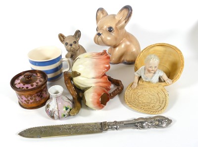 Lot 36 - A box of mixed ceramics to include a Sylvac...