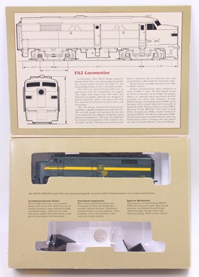 Lot 806 - Proto 2000 series HO gauge FA2 loco, in Alco...