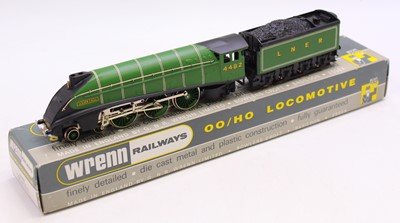 Lot 430 - W2209 Wrenn 00 gauge 4-6-2 A4 ‘Golden Eagle’...