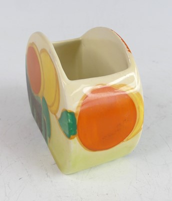 Lot 9 - A 1930s Clarice Cliff 'Delicia Citrus' pattern...