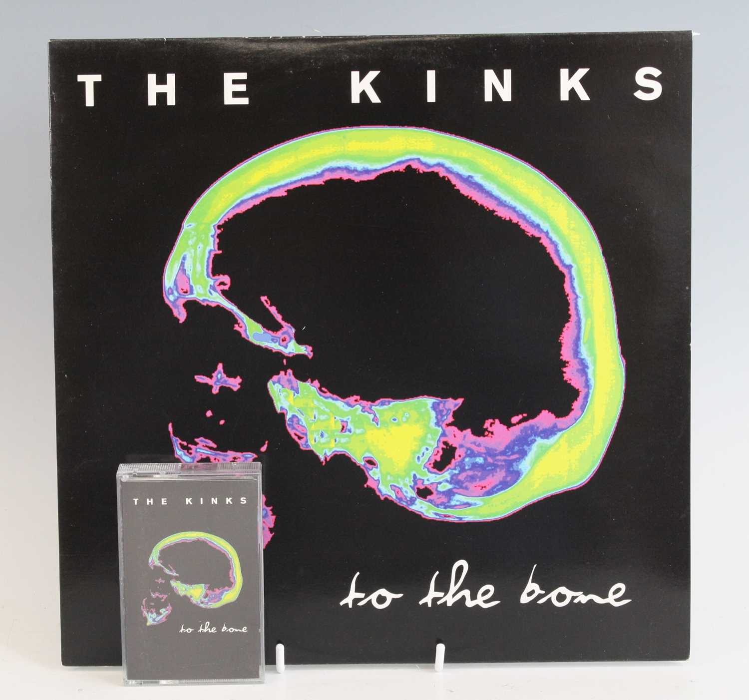 Lot 1049 - The Kinks - To The Bone, KNKLP 1, Kinks LP 1 -...