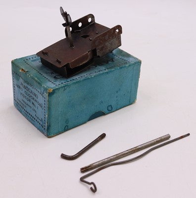 Lot 2093 - Meccano M230 Aero clockwork motor no.1, in...