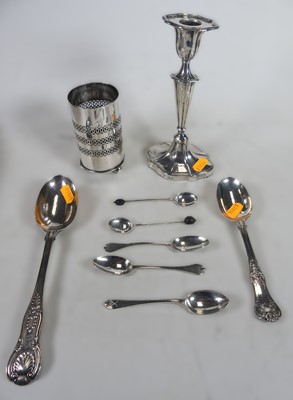 Lot 250 - Assorted silver to include table spoon in the...