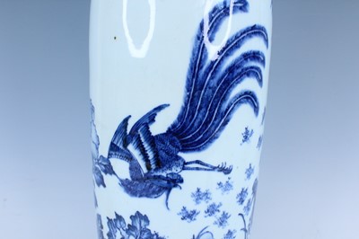 Lot 172 - A Chinese blue and white cylindrical vase, in...