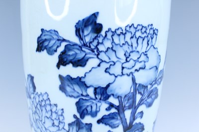 Lot 172 - A Chinese blue and white cylindrical vase, in...