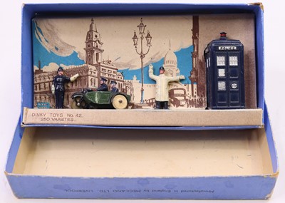 Lot 1051 - Dinky Toys pre-war No. 42 Police gift set...