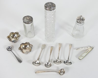 Lot 216 - A collection of silver, to include mustard and...