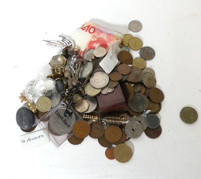 Lot 283 - A collection of world coinage to include...