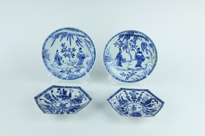 Lot 51 - Two pairs of Chinese blue and white dishes,...