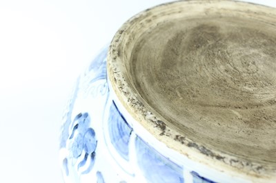 Lot 173 - A large Chinese blue and white fish bowl, 20th...