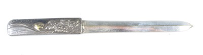 Lot 652 - A Japanese Kaiken or Tanto, probably Edo...