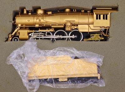 Lot 778 - A HCB by AHM HO gauge AT & SF 4-6-2 Class 3400...