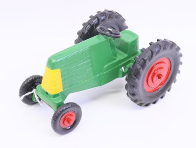 Lot 1481 - Scale Models 1/32nd scale cast metal Oliver 70...