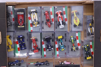 Lot 581 - Altaya 1:43 scale collection of Formula racing...