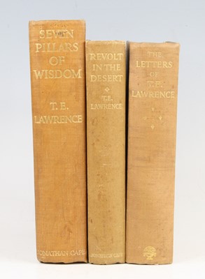 Lot 818 - Lawrence, T.E.: Seven Pillars Of...