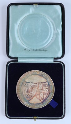 Lot 417 - A cased silver medallion for the Oxford &...