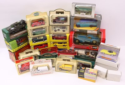 Lot 531 - Tray of mixed modern issue diecast to include...
