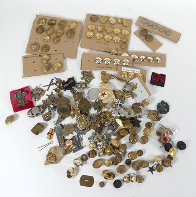 Lot 446 - A collection of buttons, to include Royal Navy,...