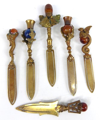 Lot 26 - A collection of Victorian hardstone topped...