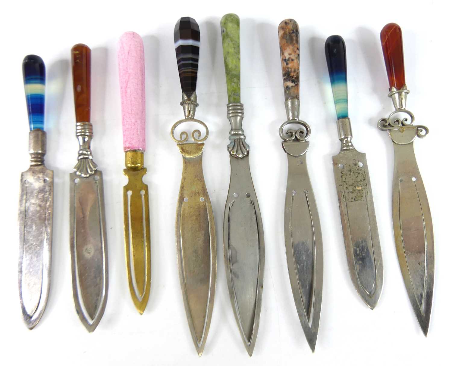 Lot 12 - A collection of early 20th century hardstone...