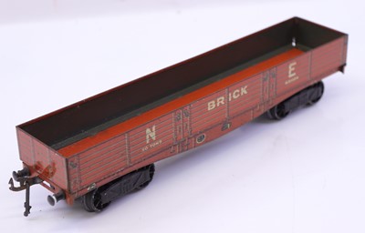 Lot 106 - Bassett-Lowke 0 Gauge NE Brick Wagon, very...