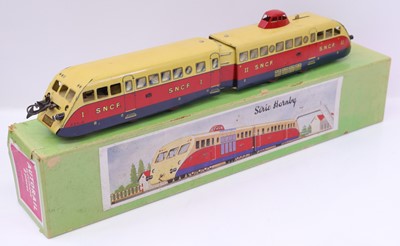 Lot 55 - Hornby 0 gauge French Autorail, 2 car, in SNCF...