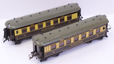 Lot 142 - Two Hornby 0 gauge Pullman coaches Grosvenor...