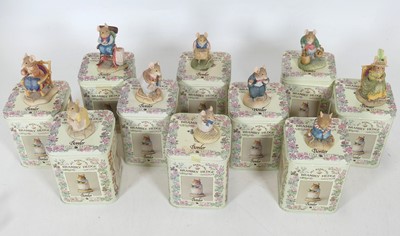 Lot 127 - A collection of Brambly Hedge Border Fine Arts...