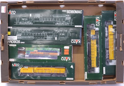 Lot 957 - Kato HO Scale American Outline Locomotive...