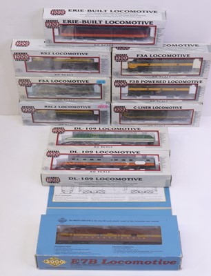 Lot 795 - 10 boxed Proto Series 1000 and 2000 HO Scale...